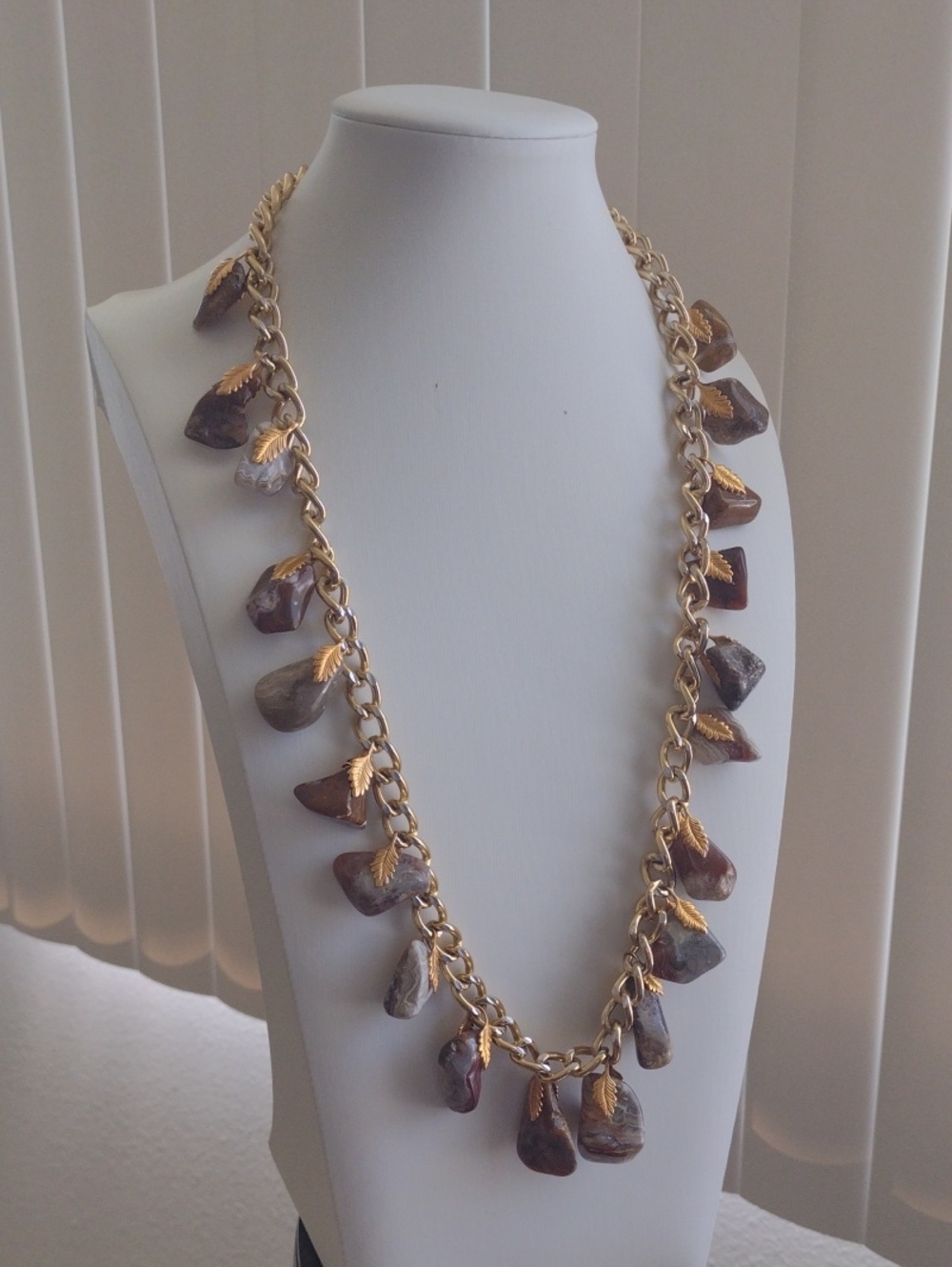 Gold-Tone Chain Necklace with Tumbled Banded Agate Stones and Leaf Charms